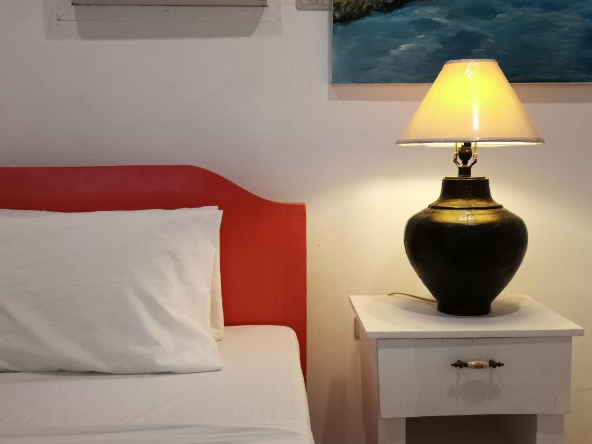 La Vida Hostel Samal Island Екстер'єр фото