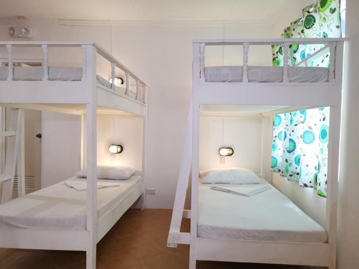 La Vida Hostel Samal Island Екстер'єр фото